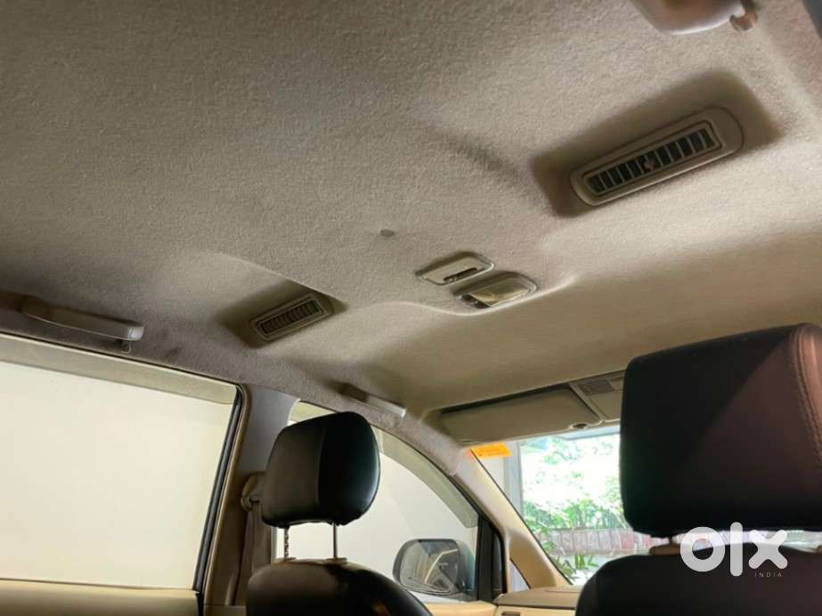 Toyota Innova 2.5 Zx Diesel 7 Seater Bsiii, 2014, Diesel