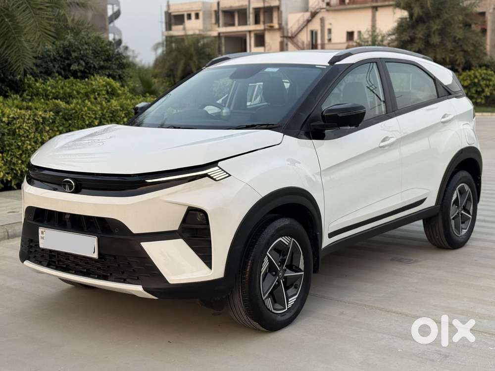 Tata Nexon Creative Plus S 1.2 Revotron Petrol 6 Mt, 2024, Petrol