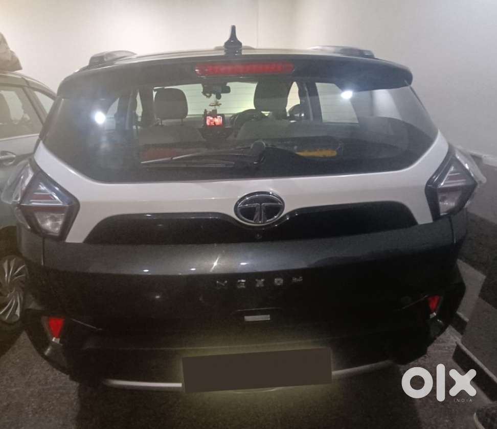 Tata Nexon Xz Plus Luxs, 2023, Petrol