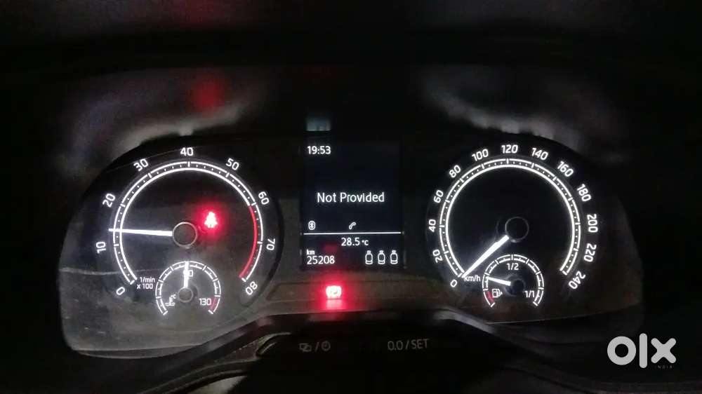 Skoda Kushaq 1.0 Tsi Manual Transmission Ambition Variant Petrol