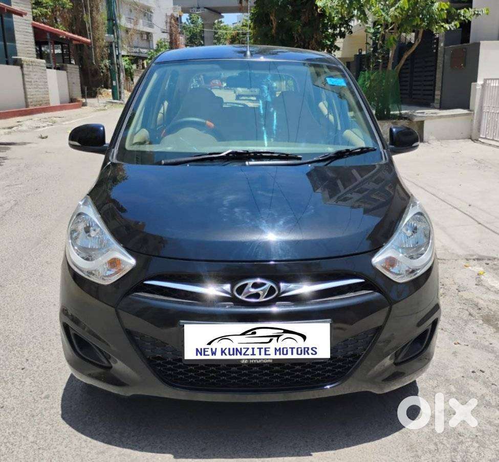 Hyundai I10 Sportz, 2013, Petrol