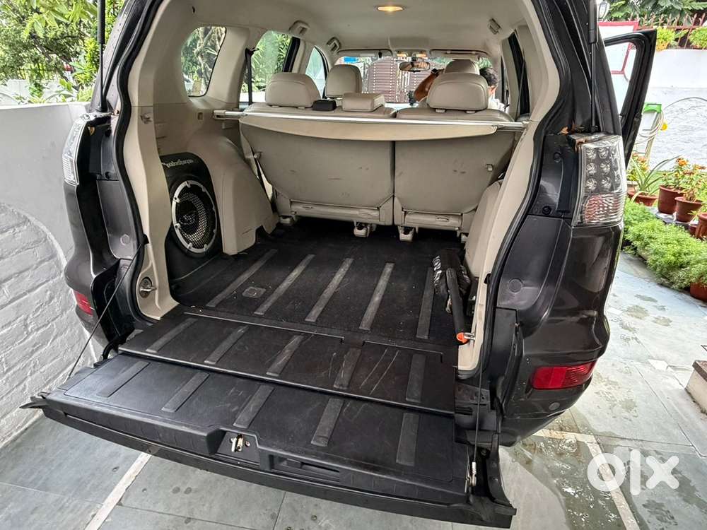 Mitsubishi Outlander 2011 Chrome
