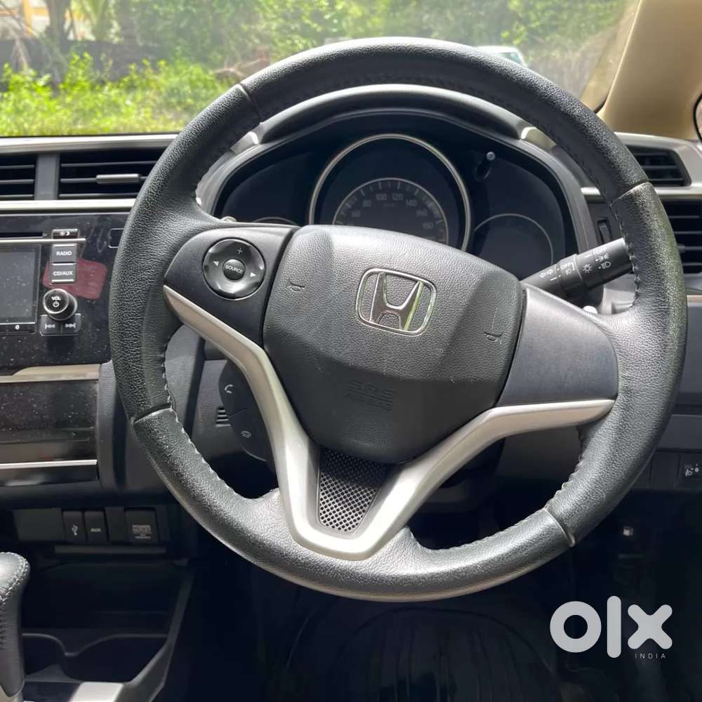 Honda Jazz V Cvt, 2016, Petrol