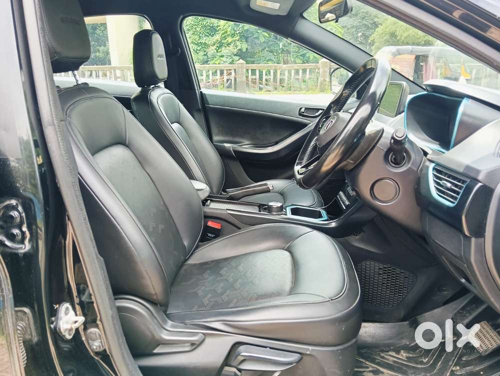 Tata Nexon Ev Xz Plus Dark Edition, 2022, Electric