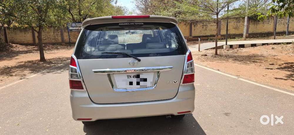 Toyota Innova 2.0 Vx (petrol) 8 Seater Bs Iv, 2013, Diesel