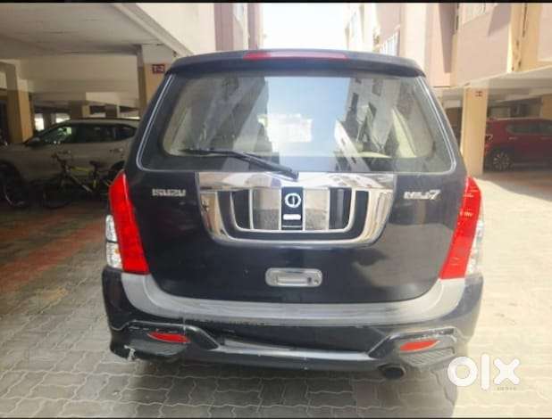 Isuzu Mu 7 4x2 Hipack, 2015, Diesel