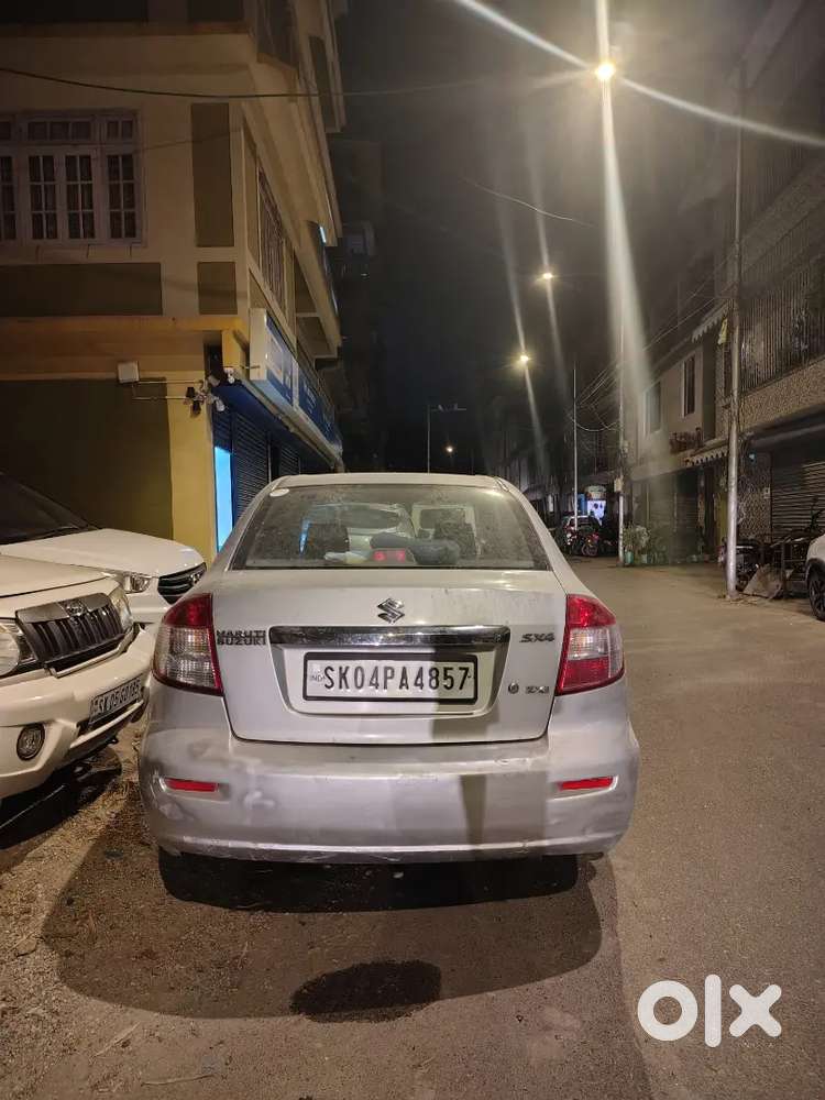 Maruti Suzuki Sx4 Petrol Automatic 2012