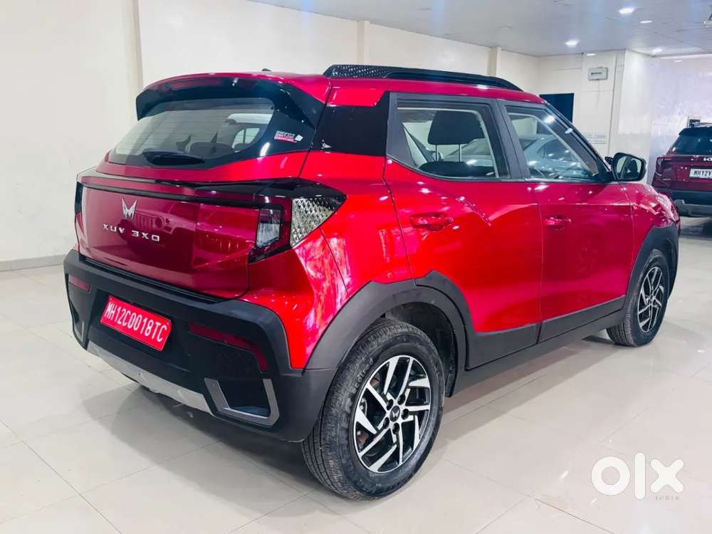 Mahindra Xuv 3xo Ax5 Pm Mt, 2024, Petrol