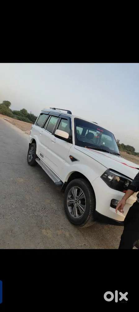 Mahindra Scorpio 2.2 2016