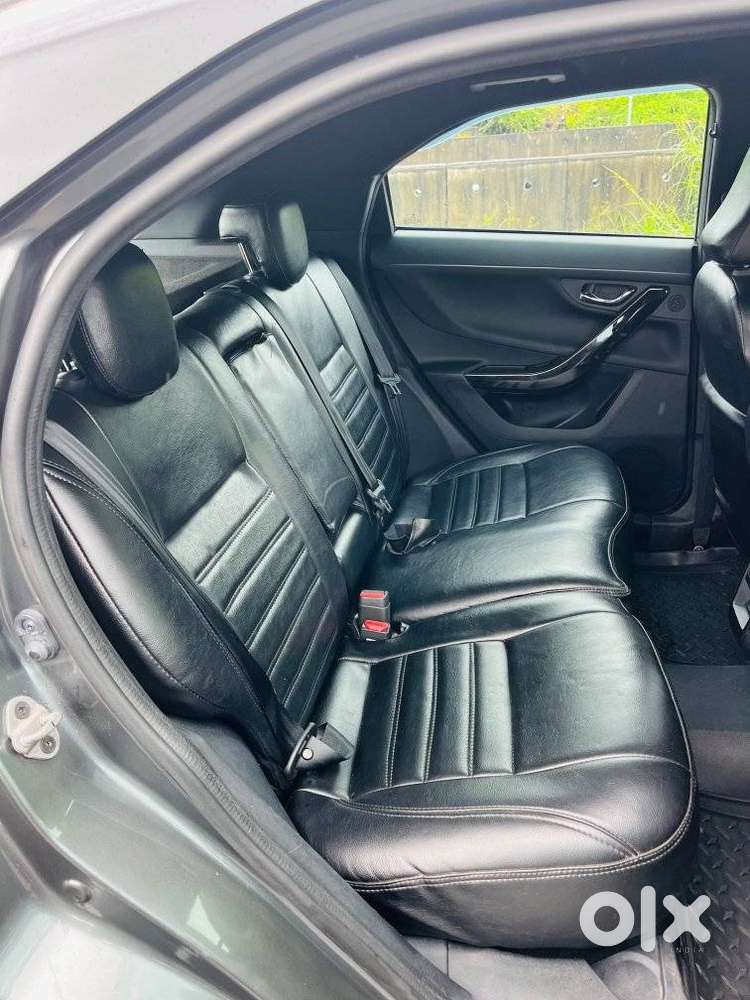 Tata Nexon Fearless Plus S 1.2 Revotron Petrol 6mt Dt, 2024, Petrol