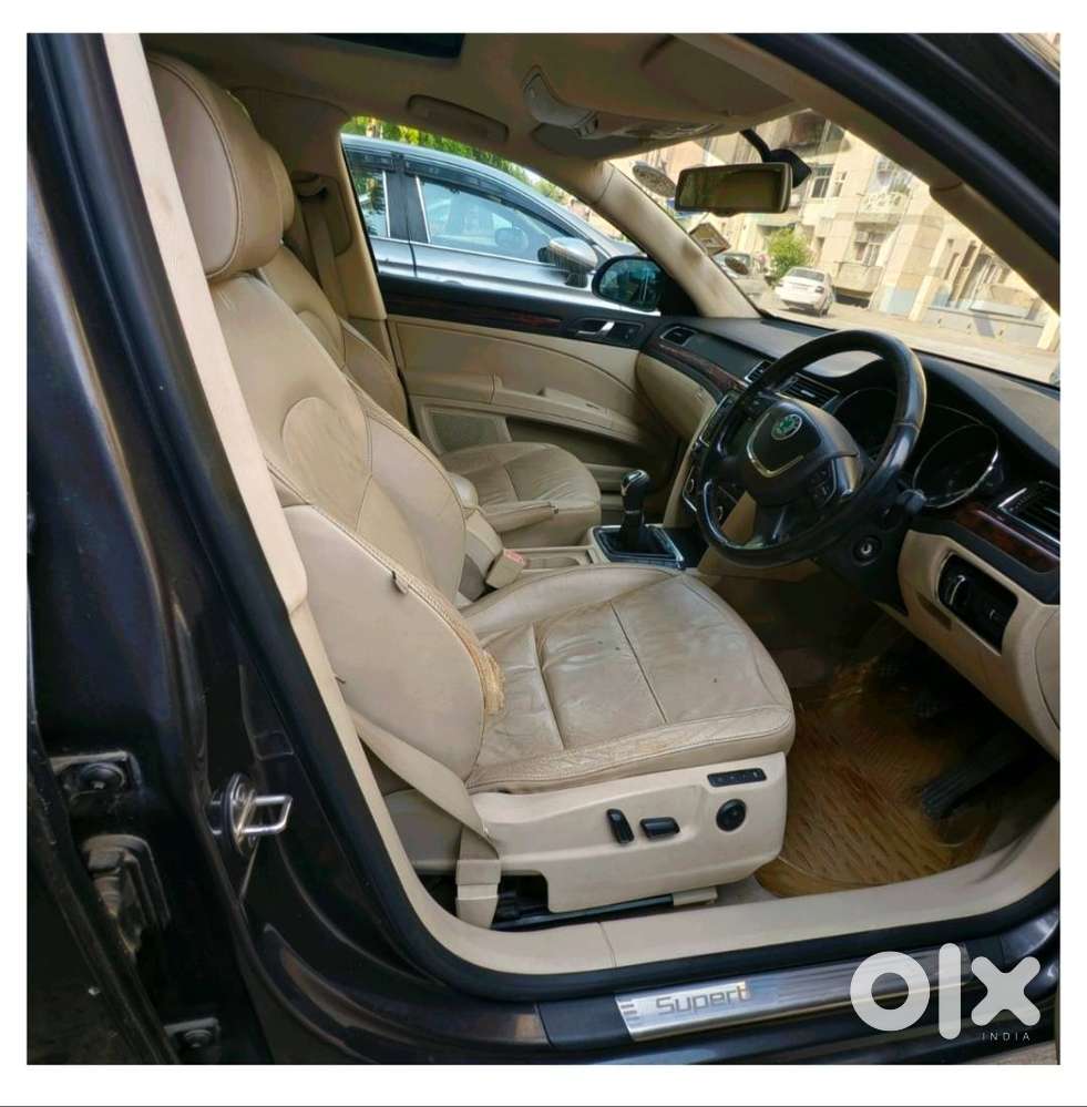 Bs4 Skoda Superb Petrol 1.8 Tsi Top Variant Elegance