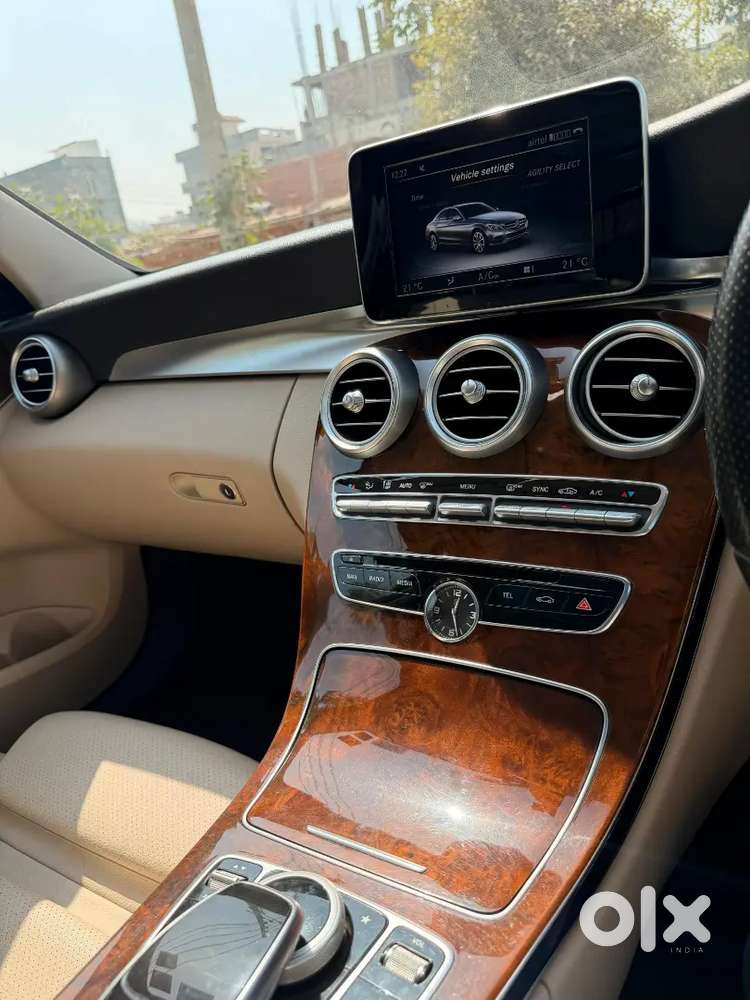 Mercedes-benz C Class 2015 Petrol 59000 Km Driven