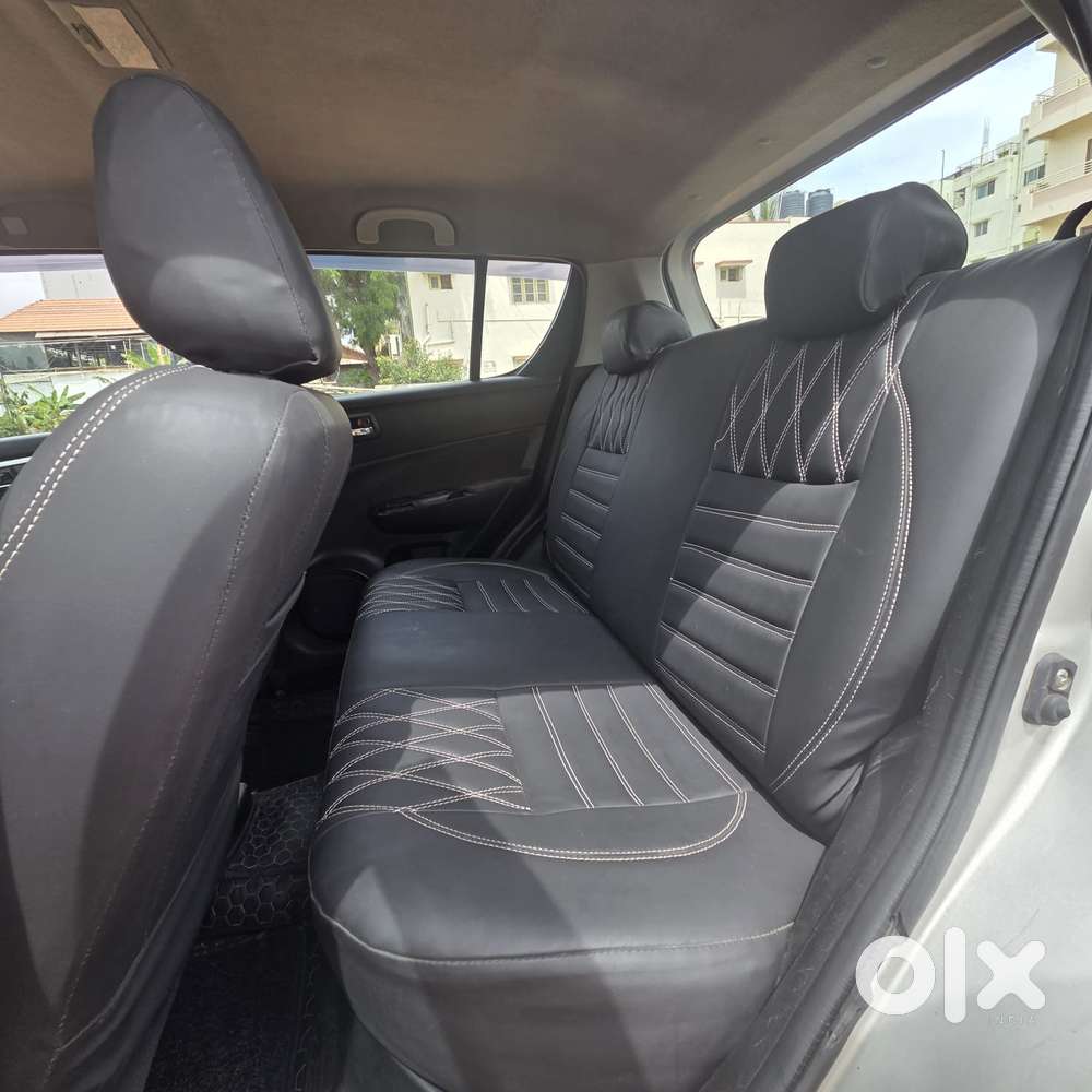 Maruti Suzuki Swift Vxi Abs Bsiv, 2012, Petrol