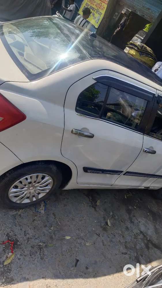 Maruti Suzuki Dzire 2016 Cng & Hybrids 65000 Km Driven