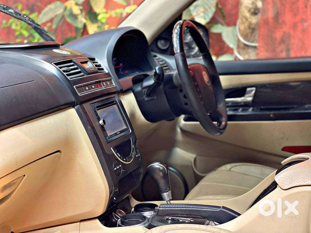 Mahindra Rexton, 2013, Diesel