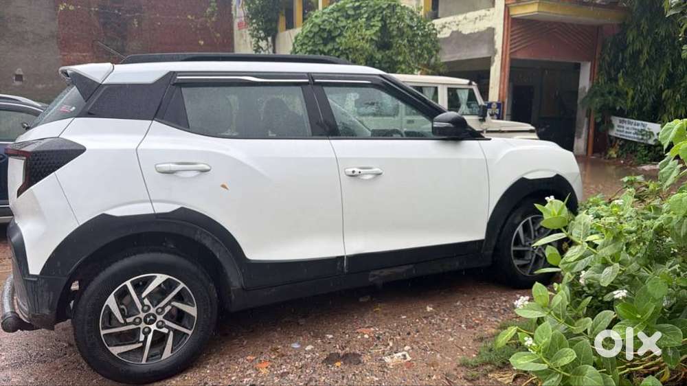 Xuv 3x0  Ax5 Pmt