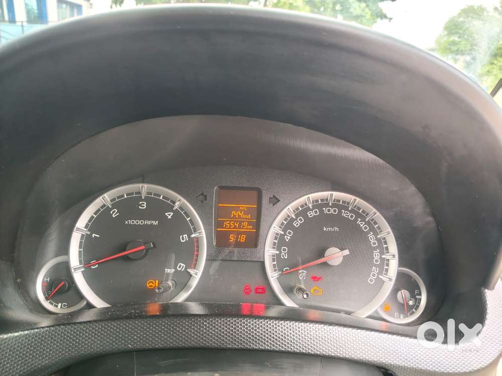 Maruti Suzuki Swift Dzire Vdi Bsiv, 2013, Diesel