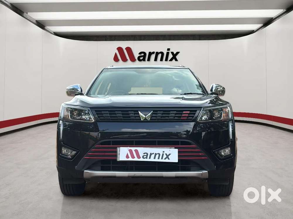 Mahindra Xuv300 W8, 2023, Petrol