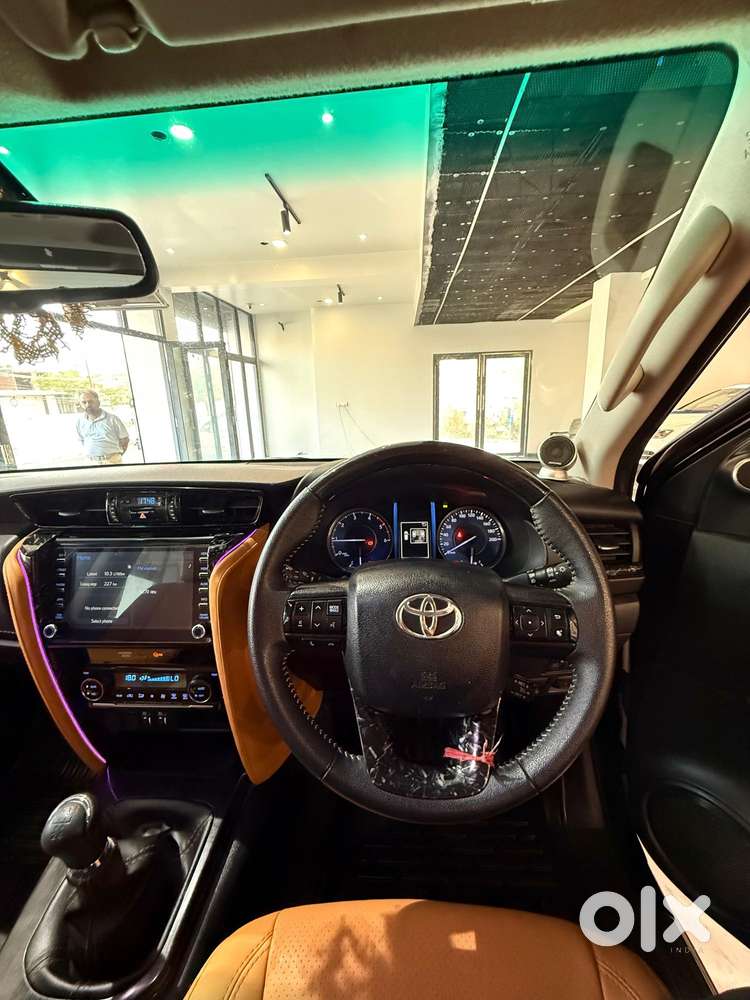 Toyota Fortuner 4x2 Mt 2.8 Diesel, 2022, Diesel