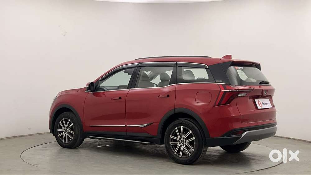 Mahindra Xuv700 2.0 Ax 7 Petrol At Luxury Pack Str, 2021, Petrol