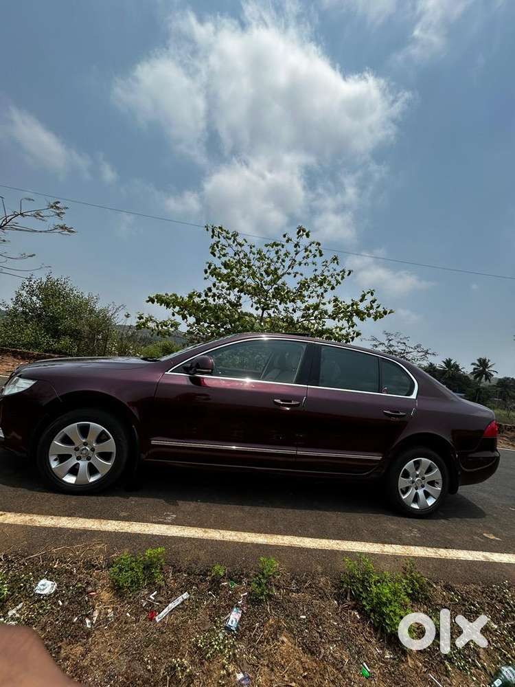 Skoda Superb 2012 Petrol Well Maintained