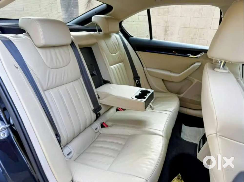 Excellent Condition Skoda Octavia Automatic 1.8 Tsi Style Plus