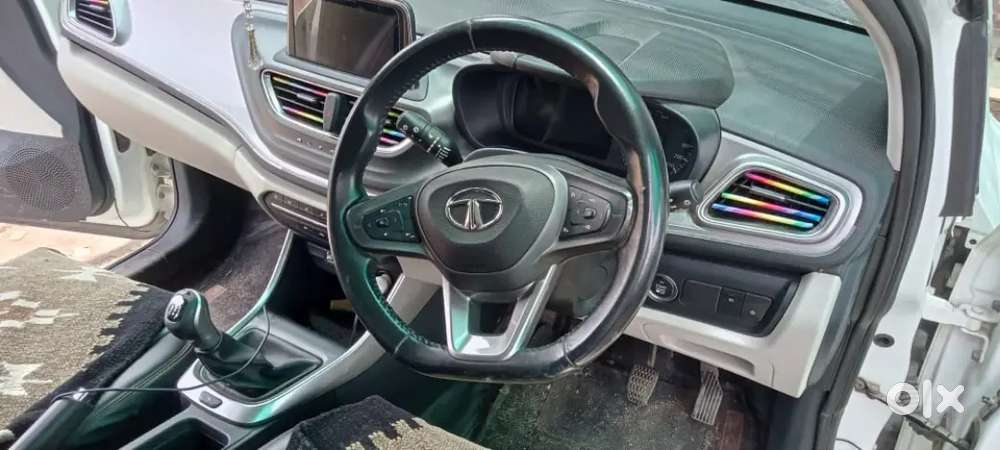 Tata Altroz 2021 Petrol 56000 Km Driven