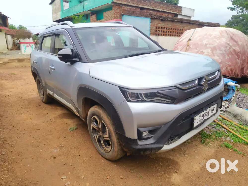 Maruti Suzuki Brezza Hybrid, Sleek 2023