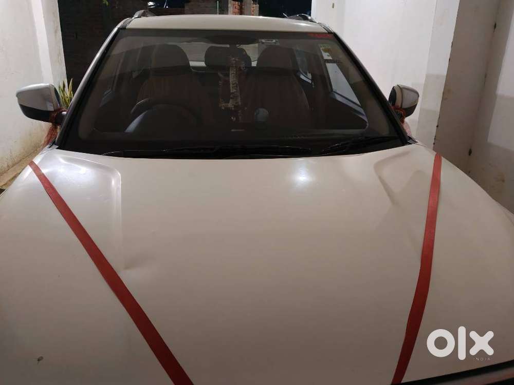 Mahindra Xuv300 Petrol 2021