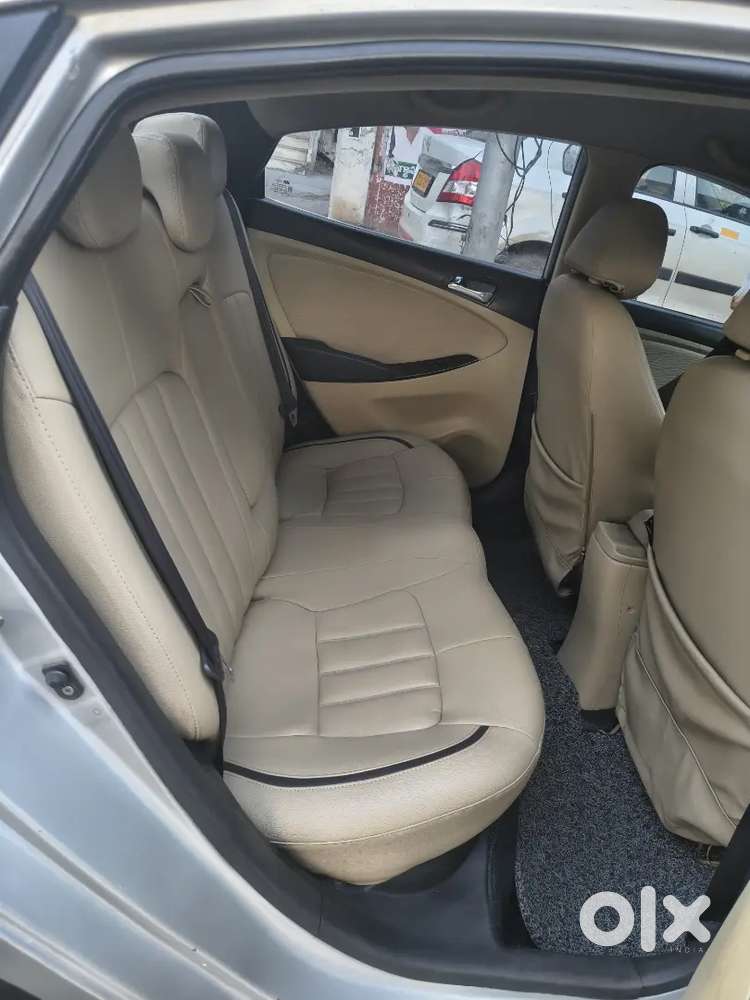 Hyundai Verna 2011 Diesel 128000 Km Driven