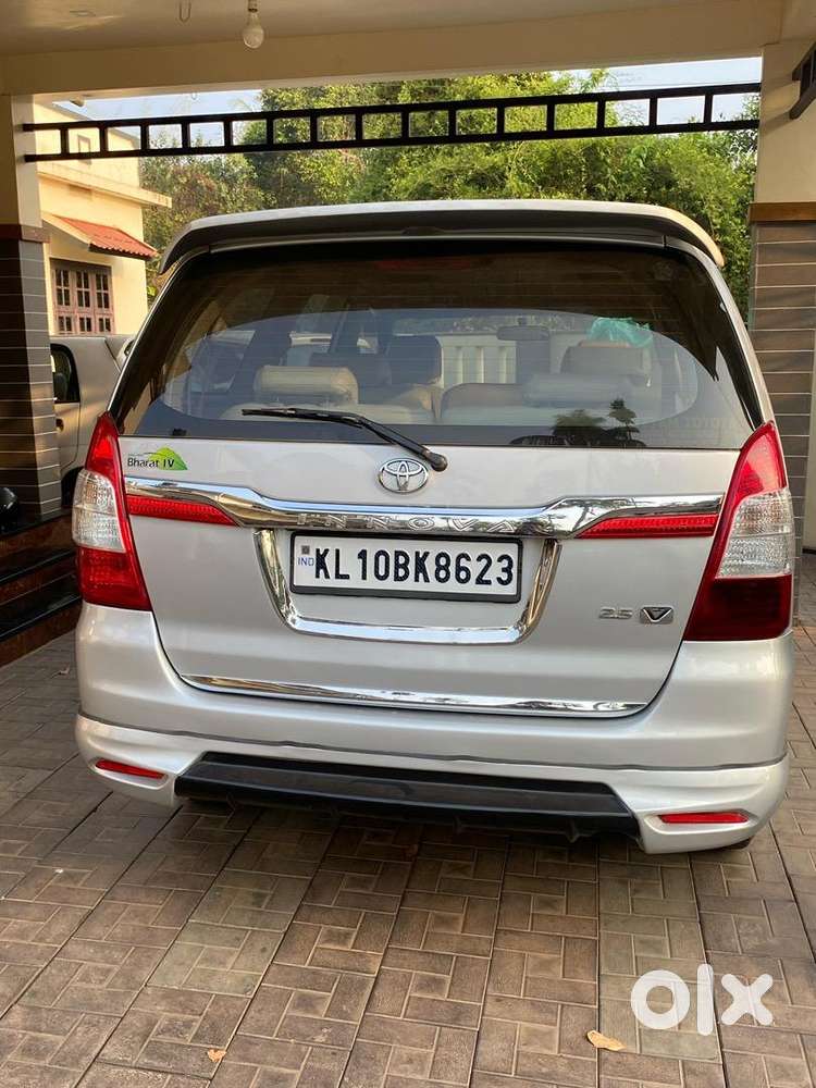 Toyota Innova 2013 Diesel 135000 Km Driven