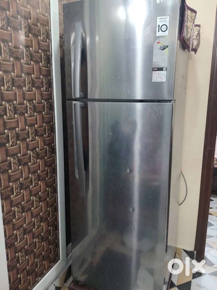 LG smart inverter Frost Free double door refrigerator