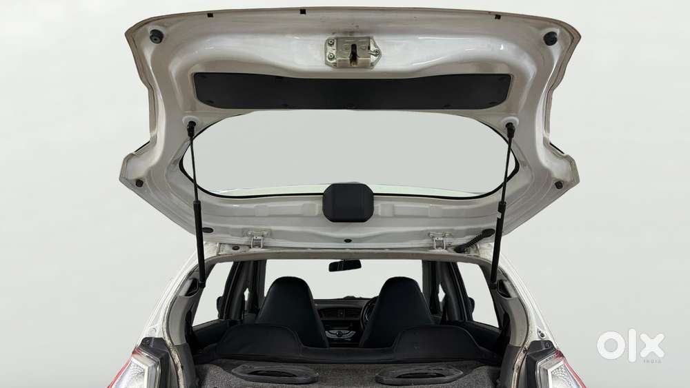Maruti Suzuki Alto K10 Vxi, 2017, Petrol