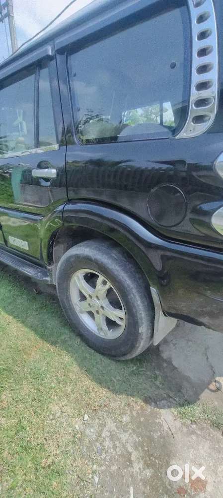 Mahindra Scorpio 2017 Diesel 95000 Km Driven