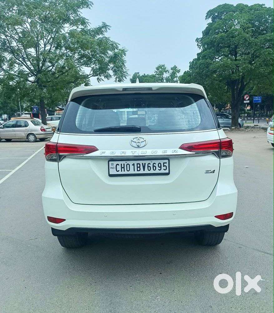 Toyota Fortuner 4x4 At, 2019, Diesel
