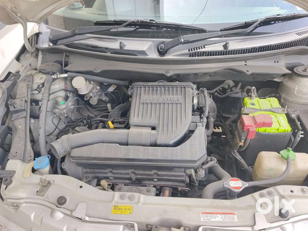 Maruti Suzuki Swift 2011-2014 Vxi, 2012, Petrol