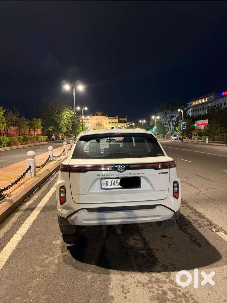Maruti Suzuki  Grand Vitara Hybrid 2024 Model