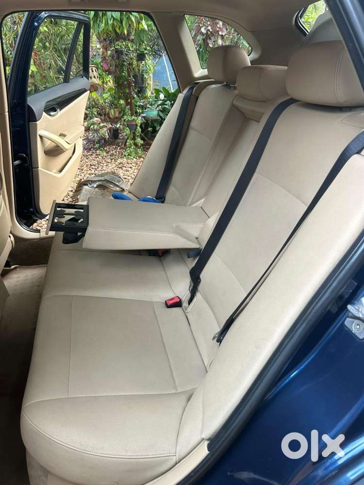 Bmw X1 2011 Diesel Well Maintained