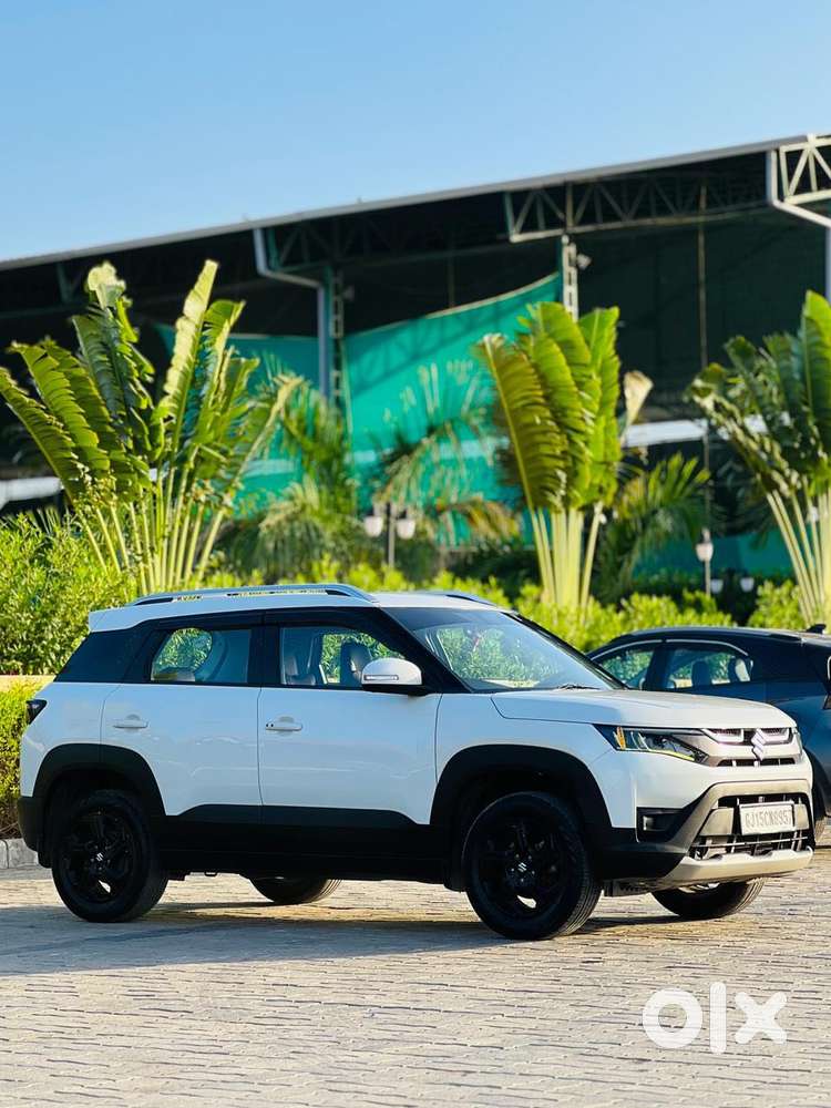 Maruti Suzuki Brezza 1.5 Zxi Cng, 2023, Cng & Hybrids