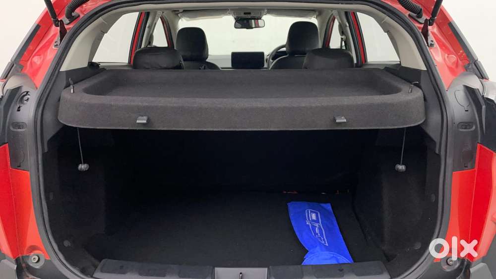 Tata Nexon Creative Plus S 1.2 Revotron Petrol 6 Amt, 2024, Petrol