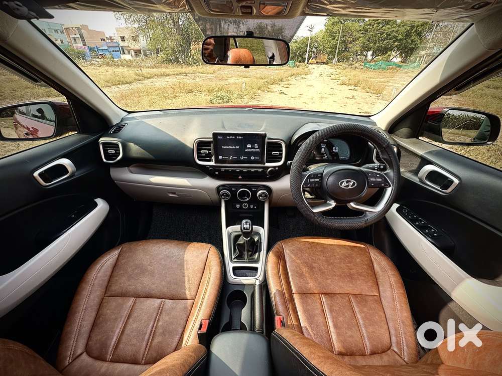 Hyundai Venue Sx Mt, 2023, Diesel