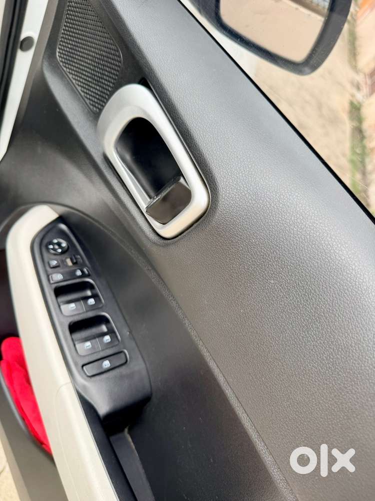 Hyundai Venue Diesel 2023