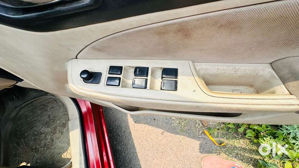 Maruti Suzuki Dzire 1.2 Vxi, 2018, Petrol