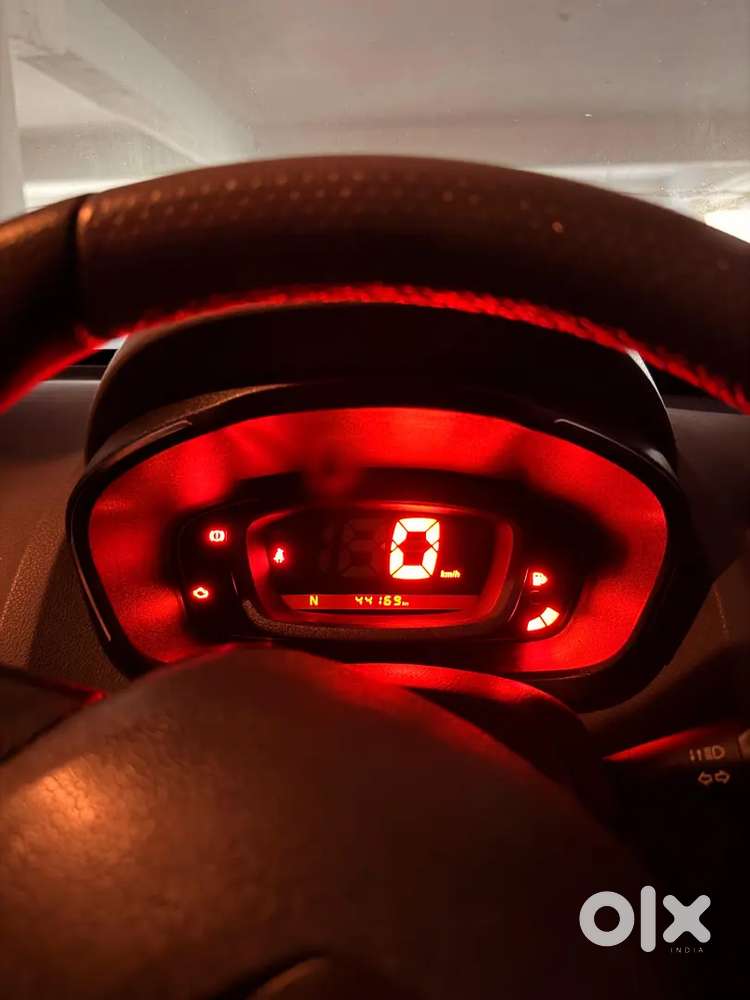 2019 Renault Kwid Rxt (o) Amt With Easy Care Service Pack