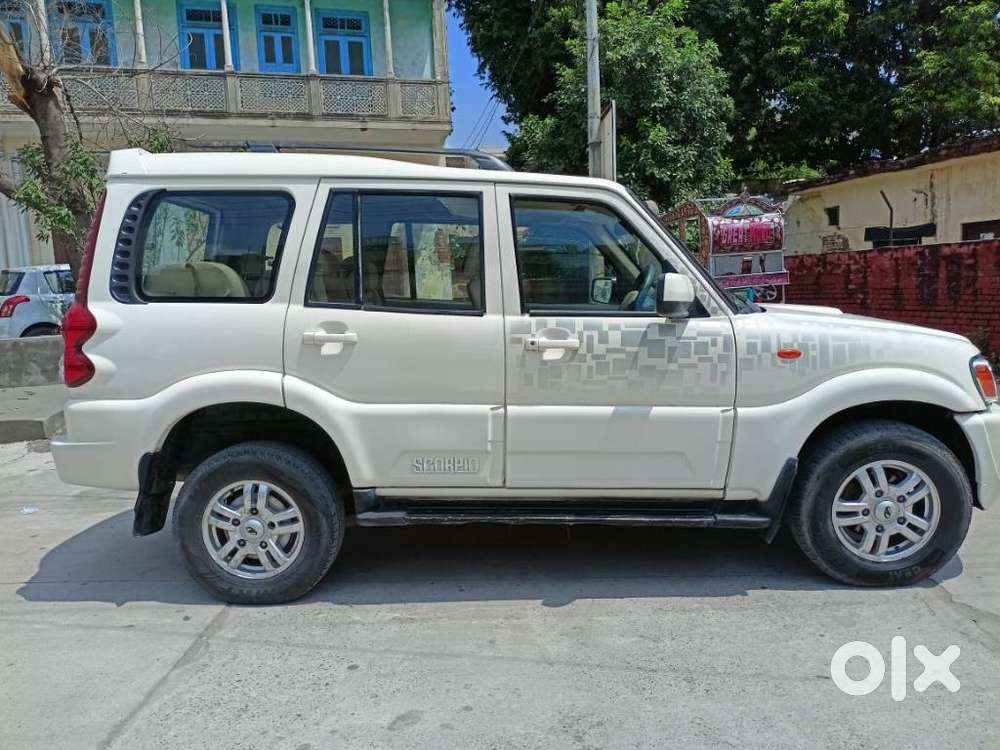 Mahindra Scorpio Classic 2.2 S Mt 7 Str, 2014, Diesel