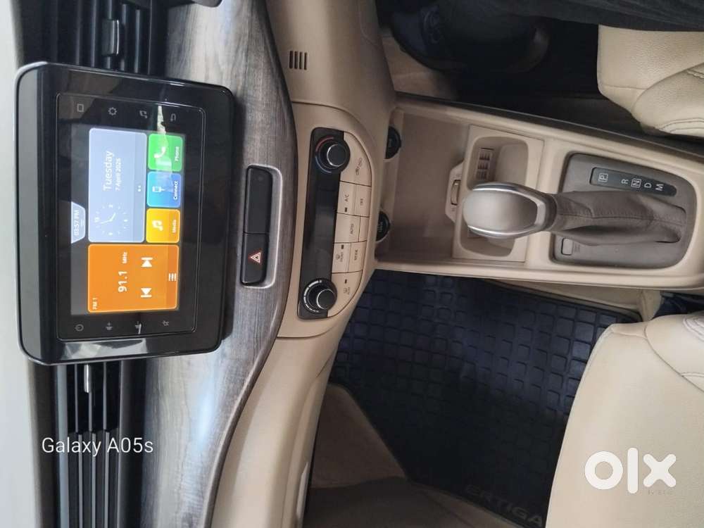 Maruti Suzuki Ertiga 2018-2022 1.4 Zxi At, 2022, Petrol