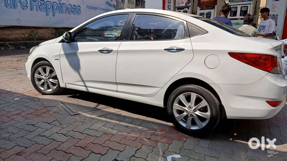 Hyundai Verna 2011-2014 1.6 Sx Vtvt (o) At, 2011, Petrol