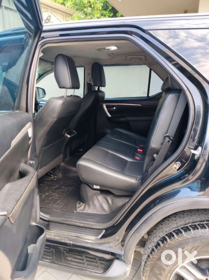 Toyota Fortuner 4x2 At 2.8 Diesel, 2023, Diesel