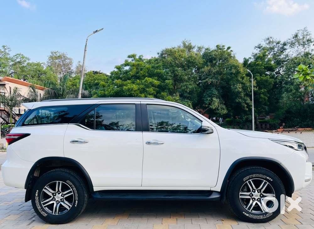 Toyota Fortuner 4x2 Mt 2.8 Diesel, 2022, Diesel