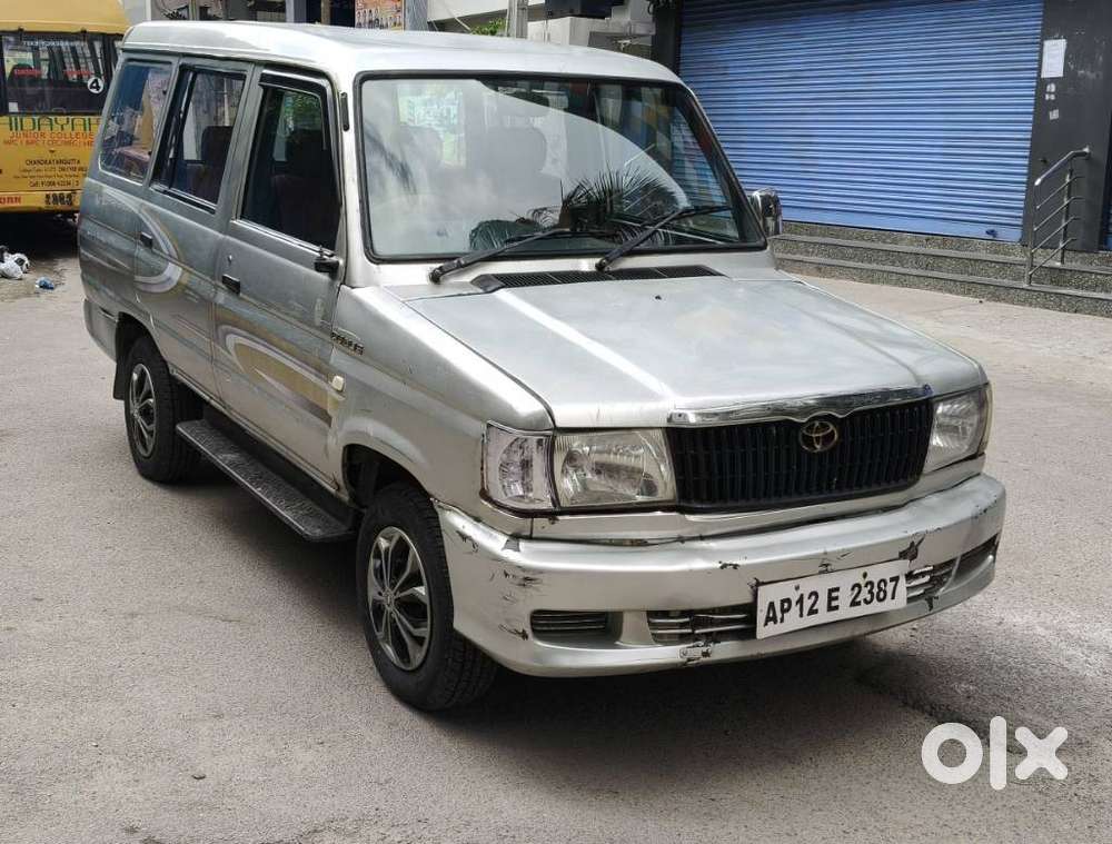 Toyota Qualis Fs B2, 2004, Diesel